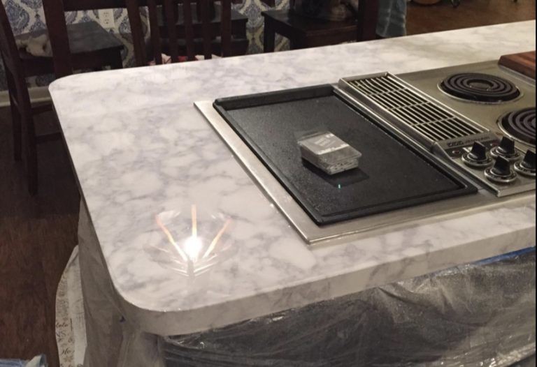 Liquid Glass Epoxy Resin Pourable Plastic Resin